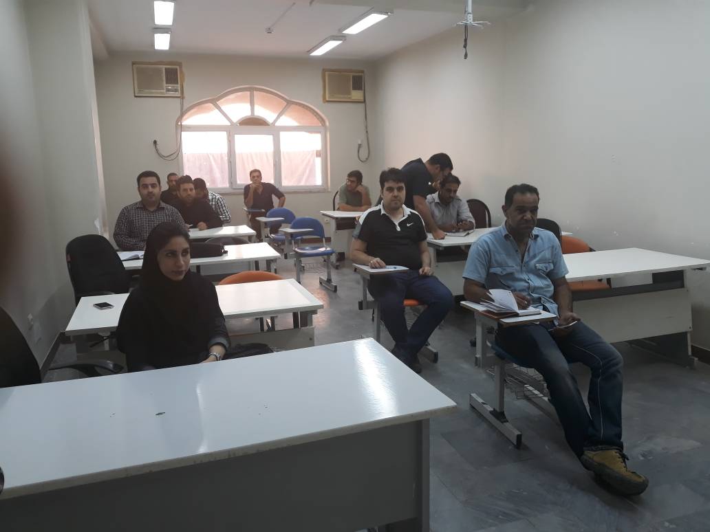 برگزاری دوره ارزیابی ریسک توسط انجمن صنفی ایمنی و بهداشت کار شهر اهواز 